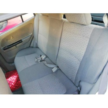 kia rio del año 2000