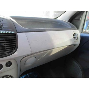 fiat punto berlina (188) del año 2005