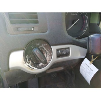 skoda octavia berlina (1z3) del año 2004