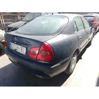 mitsubishi carisma berlina 5 (da0) del año 2000