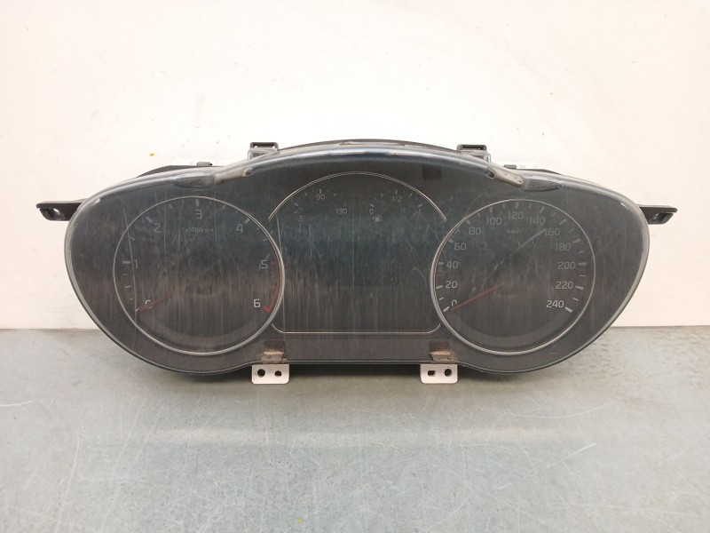 Recambio de cuadro instrumentos para kia carens ( ) 1.7 crdi cat referencia OEM IAM 94005a4081 20130610 11002401110q