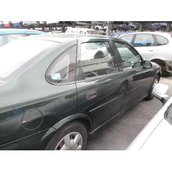 opel vectra b berlina del año 1999