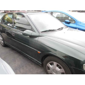 opel vectra b berlina del año 1999