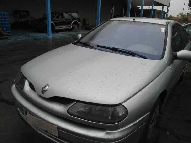 RENAULT LAGUNA (B56)