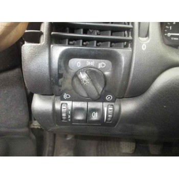 opel vectra b berlina del año 1999