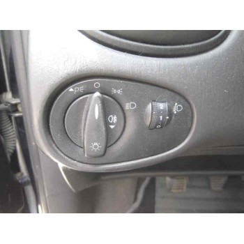 ford focus turnier (cak) del año 2000