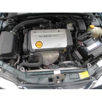 opel vectra b berlina del año 1999