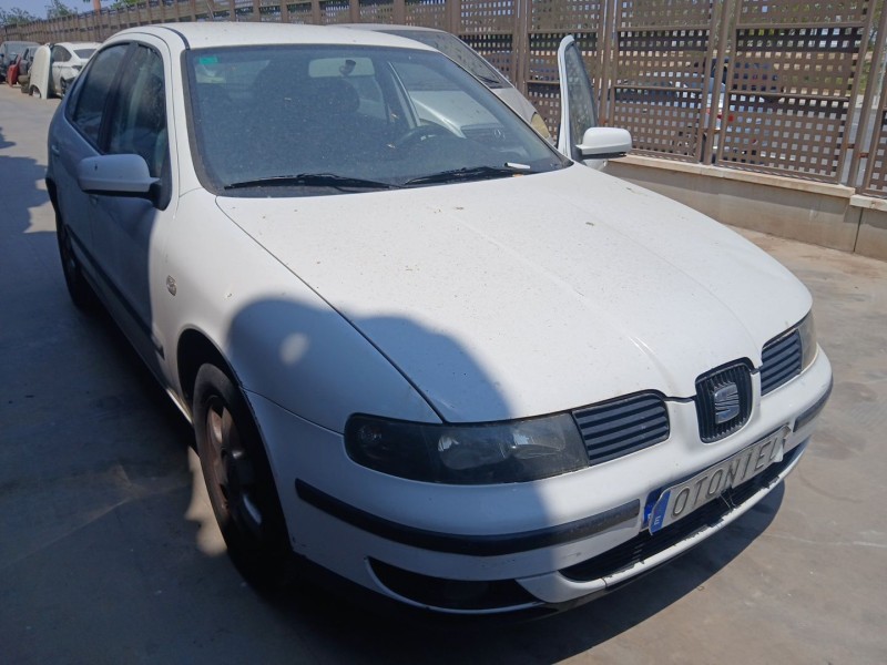 SEAT LEON (1M1)