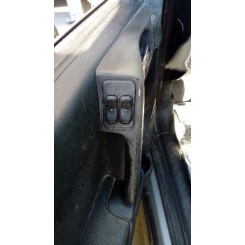 opel astra g berlina del año 2000