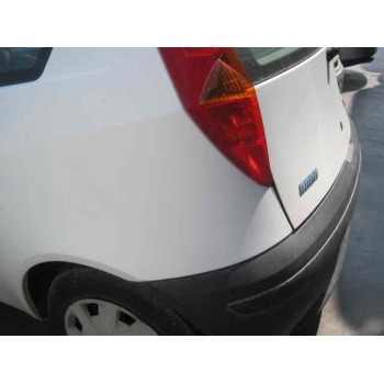 fiat punto berlina (188) del año 2000