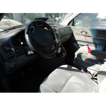 kia carnival ii del año 2002