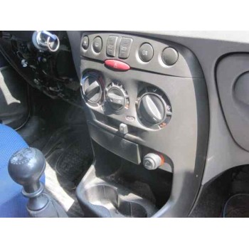 fiat punto berlina (188) del año 2000