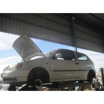 volkswagen polo berlina (6n1) del año 1998