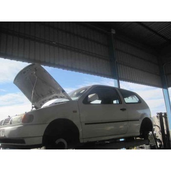 volkswagen polo berlina (6n1) del año 1998