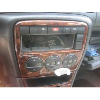 opel vectra b berlina del año 2001