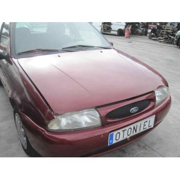ford fiesta berlina del año 1999
