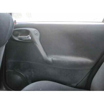 opel vectra b berlina del año 2001