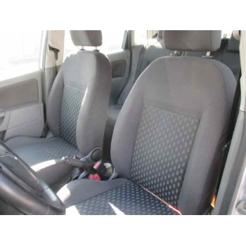 ford fiesta (cbk) del año 2003