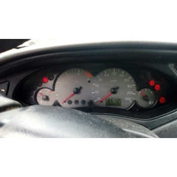 ford focus berlina (cak) del año 2002