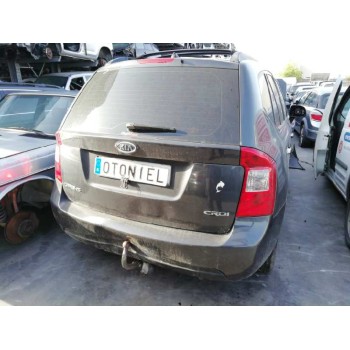 kia carens (un) del año 2010