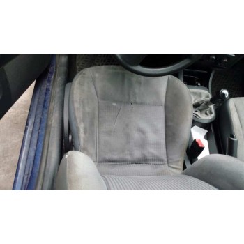 seat ibiza (6l1) del año 2004