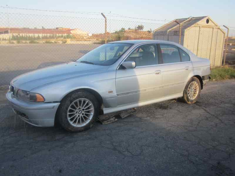 bmw serie 5 berlina (e39) del año 2001