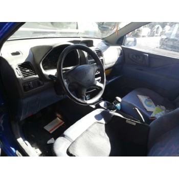 mitsubishi space star (dg0) del año 2001