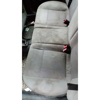 seat ibiza (6l1) del año 2004