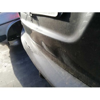 kia carens (un) del año 2010