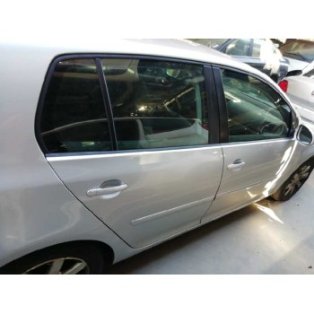 volkswagen golf v berlina (1k1) del año 2004