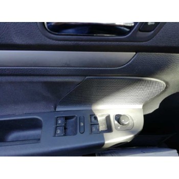 volkswagen golf v berlina (1k1) del año 2004