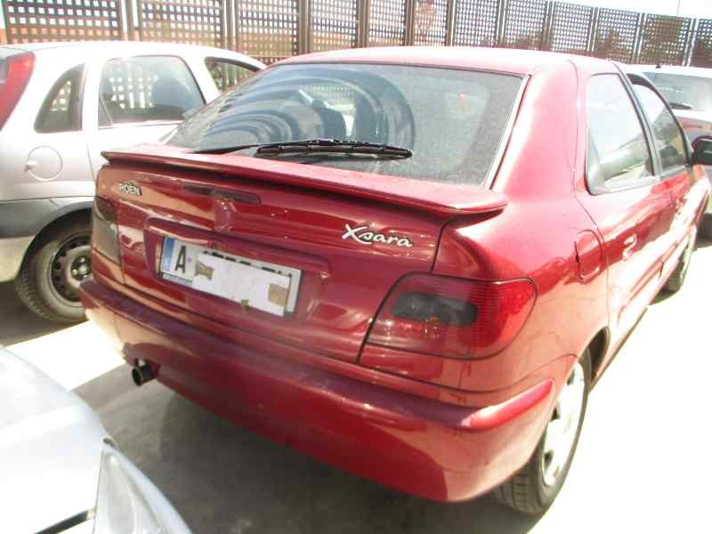 citroën xsara berlina del año 2000
