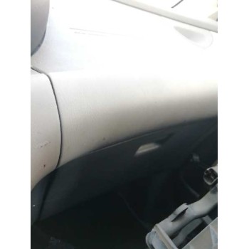 nissan almera tino (v10m) del año 2005