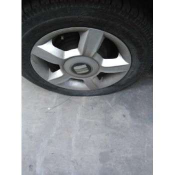 seat ibiza (6l1) del año 2002