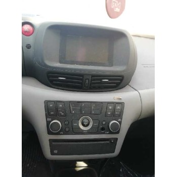 nissan almera tino (v10m) del año 2005