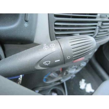 fiat punto berlina (188) del año 2000