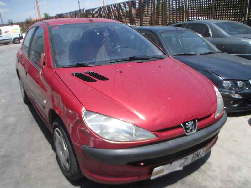 PEUGEOT 206 BERLINA