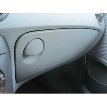 fiat punto berlina (188) del año 2000