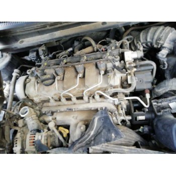 kia carens (un) del año 2010