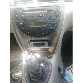 citroën c5 berlina del año 2001