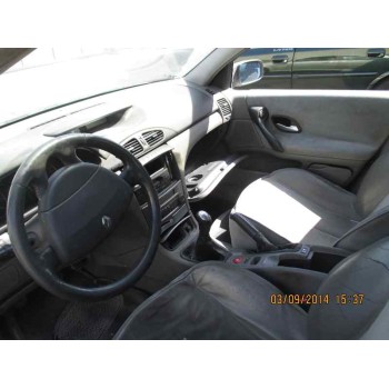 renault laguna ii (bg0) del año 2001