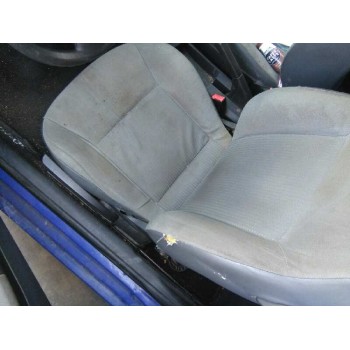 seat ibiza (6l1) del año 2002