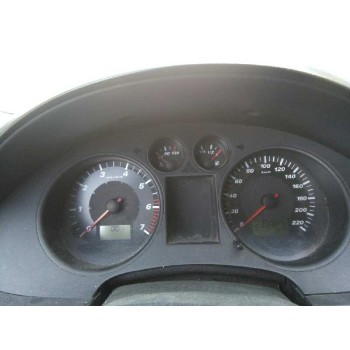 seat ibiza (6l1) del año 2002