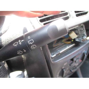 peugeot 206 berlina del año 2001