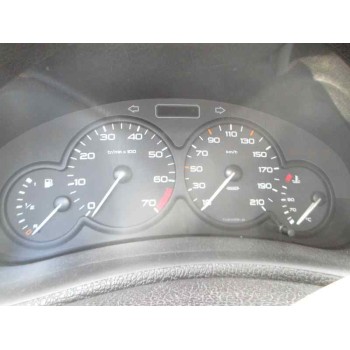 peugeot 206 berlina del año 2001