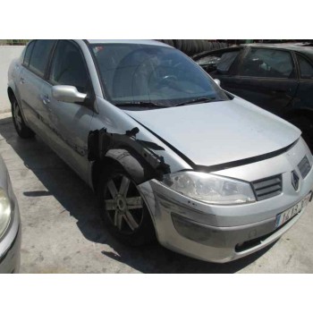 renault megane ii classic berlina del año 2004