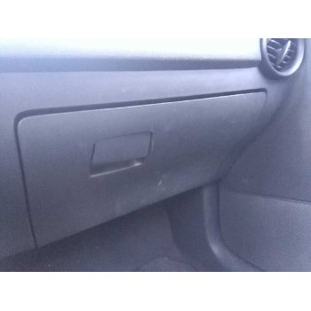 seat ibiza (6l1) del año 2002