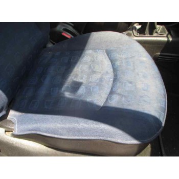 peugeot 206 berlina del año 2001