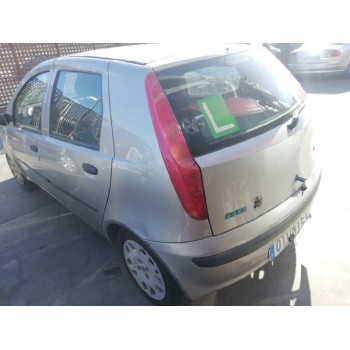 fiat punto berlina (188) del año 2003