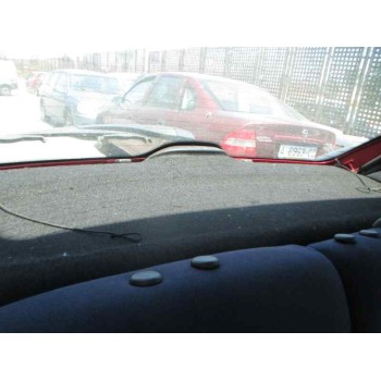 peugeot 206 berlina del año 2001